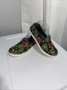 Sanuk Pair-O-Dice slips on sneakers